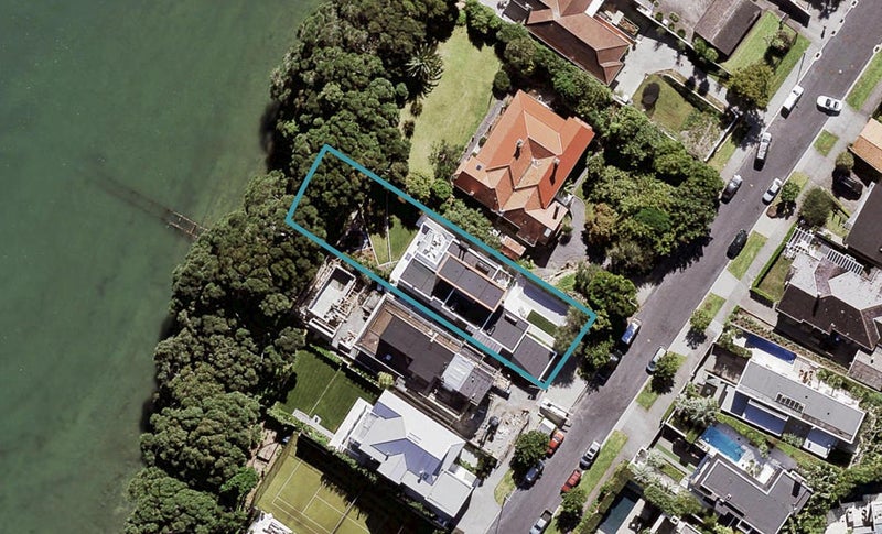 45 Marine Parade, Herne Bay, Auckland - Carousel 1