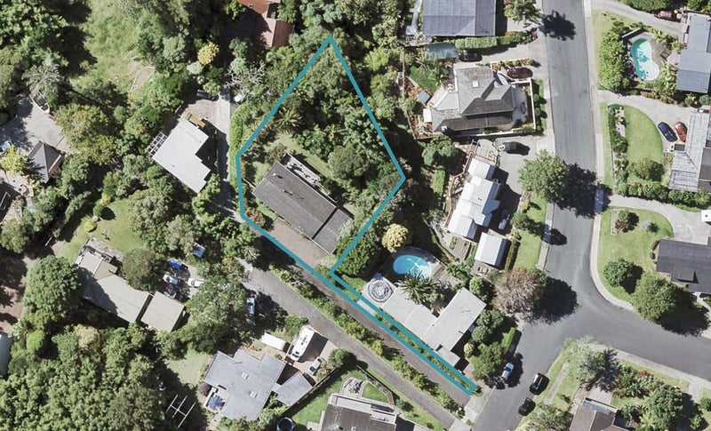 50 Cheriton Road, Mellons Bay, Auckland - Carousel 1