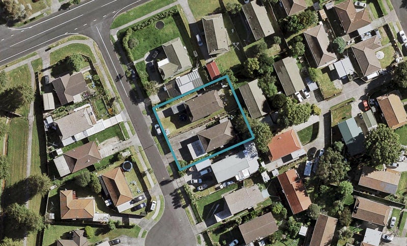 1/4 Ebenezer Way, Clendon Park, Auckland - Carousel 1