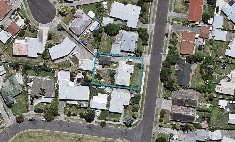 33 Salisbury Avenue, Tamatea, Napier - Carousel 1