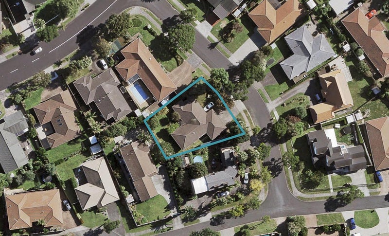 3 Reynard Terrace, Conifer Grove, Takanini - Carousel 1
