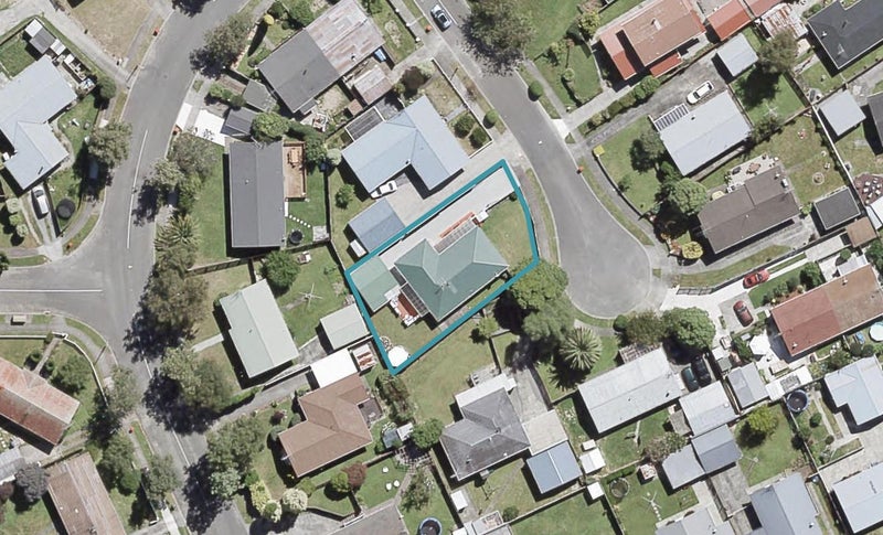 6 Kansas Grove, Totara Park, Upper Hutt - Carousel 1