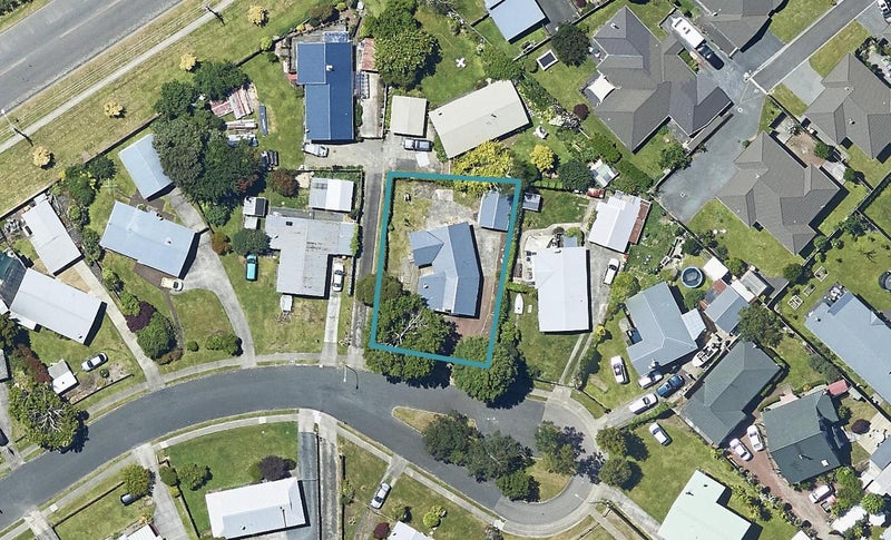 26 Chaucer Place, Owhata, Rotorua - Carousel 1