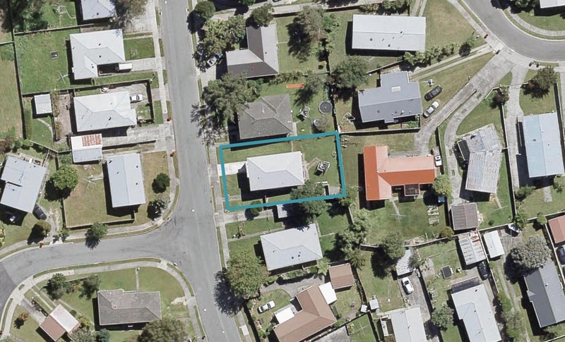 8 Speargrass Grove, Timberlea, Upper Hutt - Carousel 1