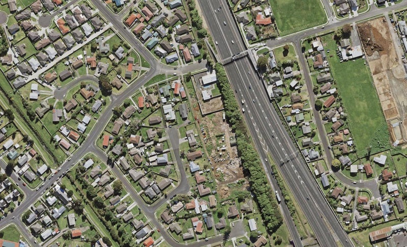 201/69C Hall Avenue, Mangere, Auckland - Carousel 1