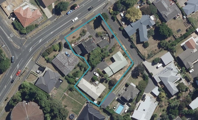 69B Forest Lake Road, Forest Lake, Hamilton - Carousel 1