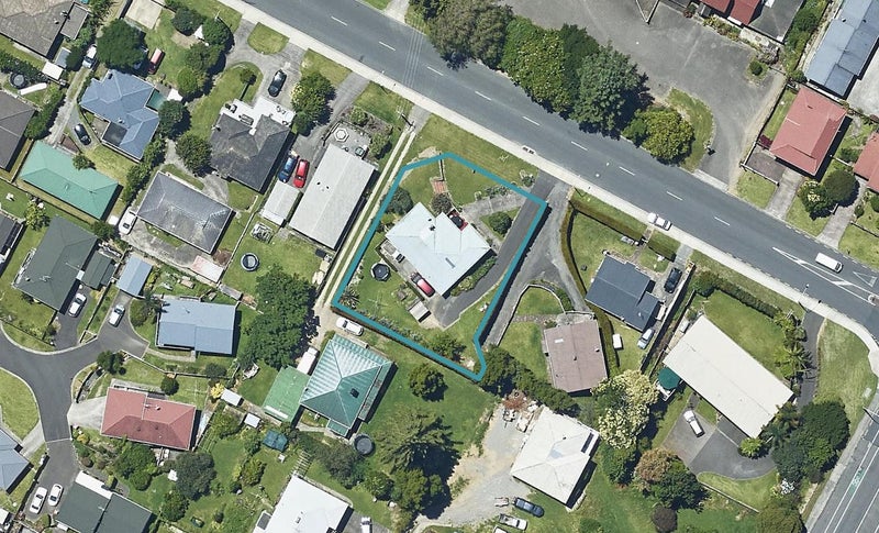 10 Kent Street, Gate Pa, Tauranga - Carousel 1