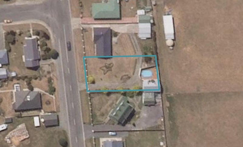 16 Essex Street, Weston, Oamaru - Carousel 1
