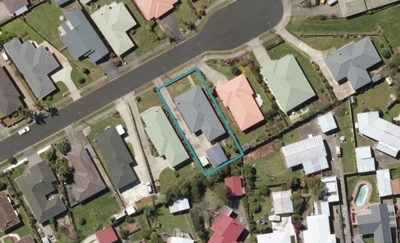 14 Elm Place, Tikipunga, Whangarei - Carousel 1