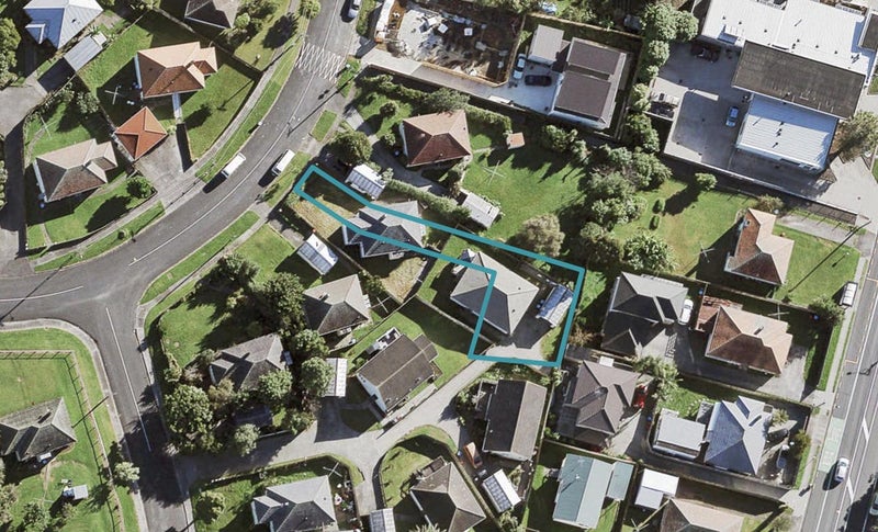 5 Freeland Avenue, Mount Roskill, Auckland - Carousel 1