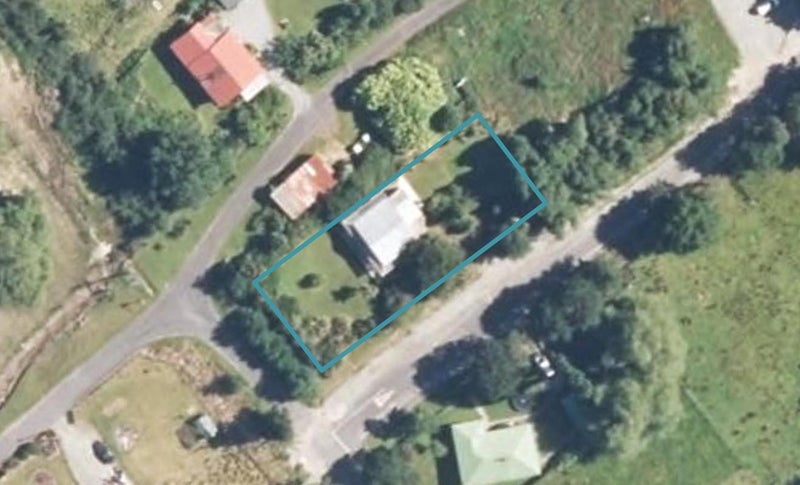 3 Chamberlain Street, Blackball, Greymouth - Carousel 1