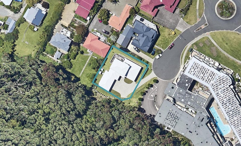 10 West End Road, Ohope, Ohope - Carousel 1