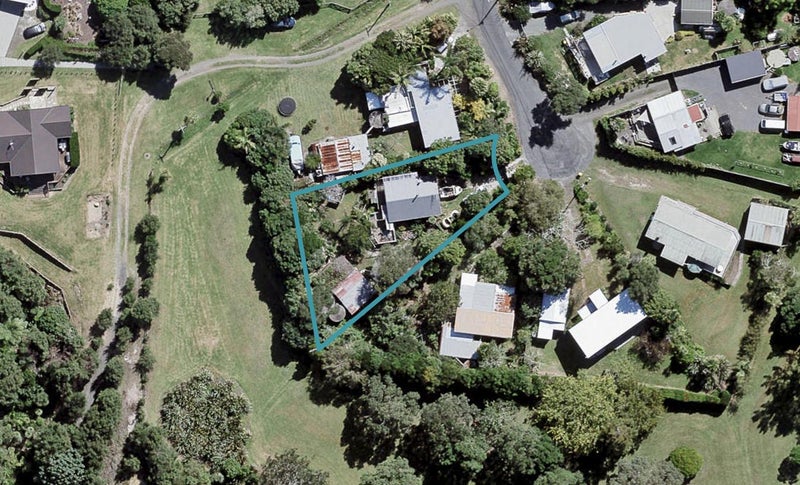 20 James Mcleod Road, Helensville - Carousel 1