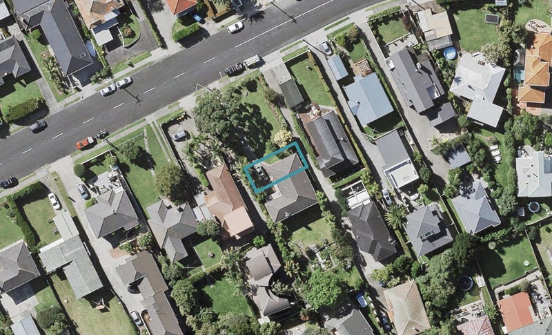 4/33 Williamson Avenue, Belmont, Auckland - Carousel 1