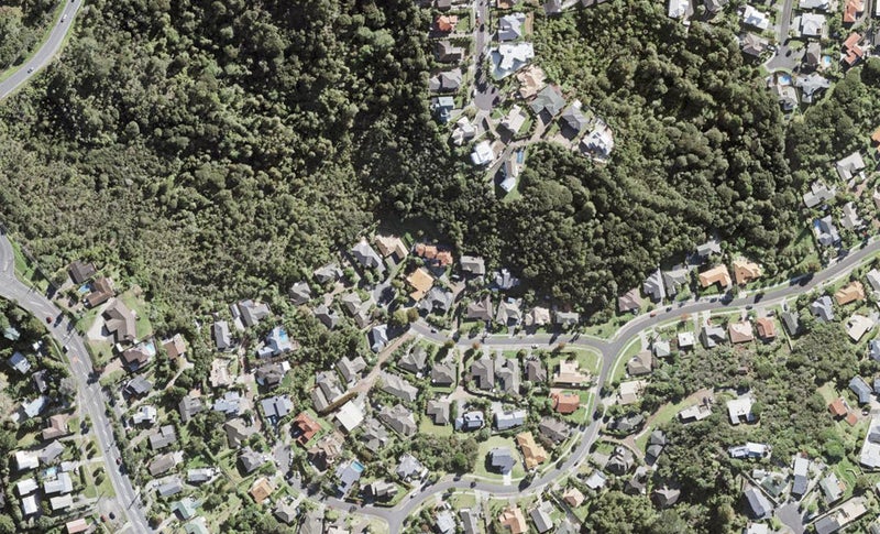 13 Helen Ryburn Place, Torbay, Auckland - Carousel 1