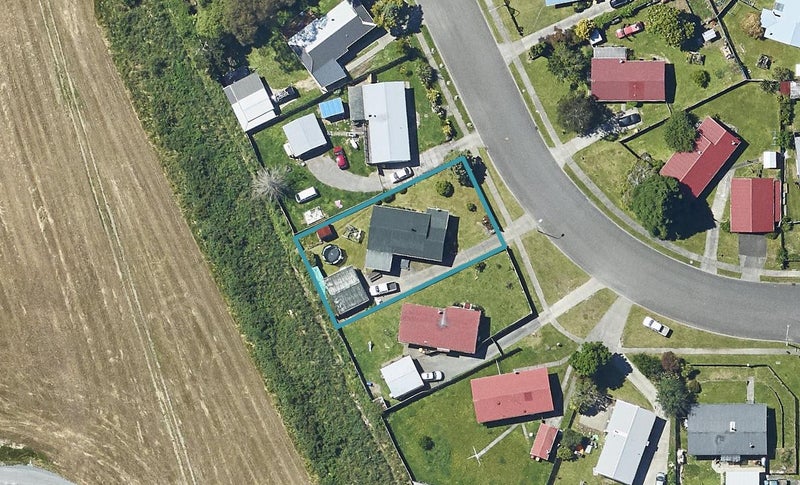 30 Sequoia Crescent, Owhata, Rotorua - Carousel 1