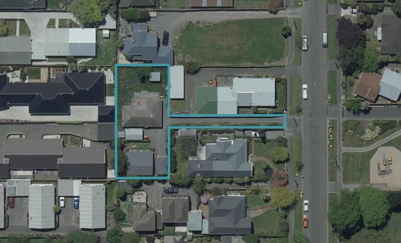2/135 Champion Street, Edgeware, Christchurch - Carousel 1