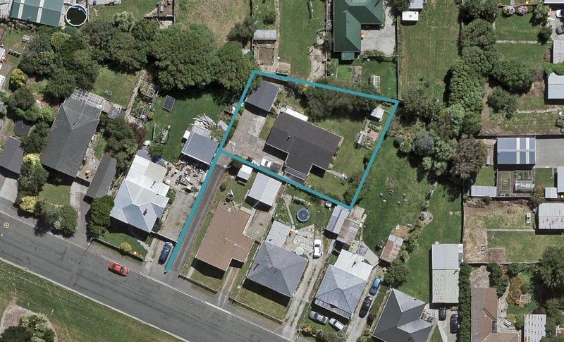 36 Moulson Street, Strathern, Invercargill - Carousel 1