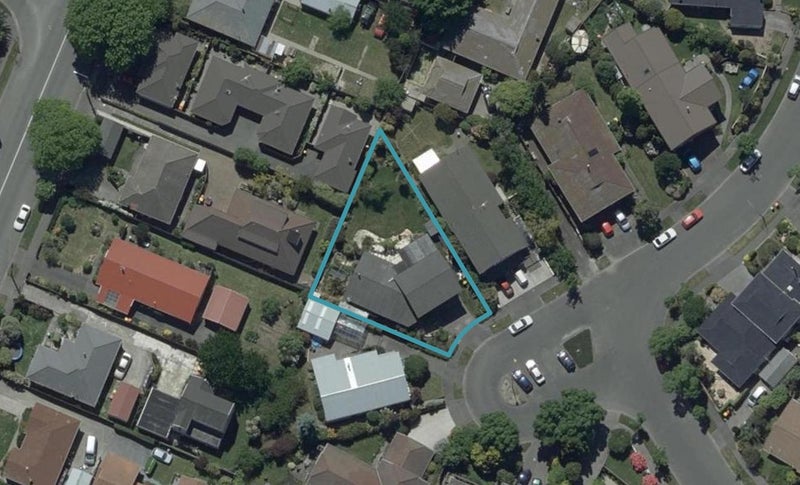 18 Camberwell Place, Avonhead, Christchurch - Carousel 1