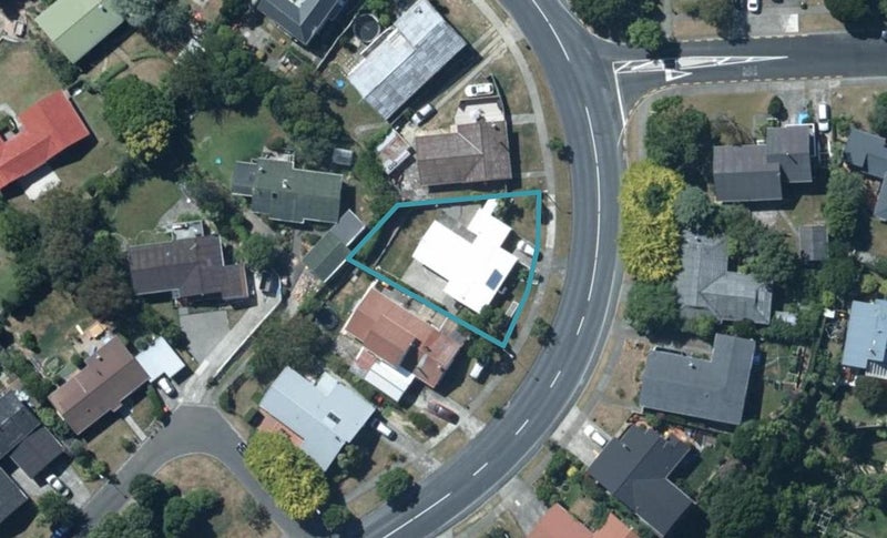 14 Discovery Drive, Whitby, Porirua - Carousel 1