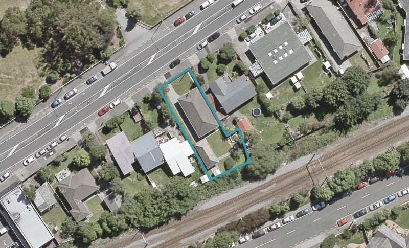 230 Fergusson Drive, Heretaunga, Upper Hutt - Carousel 1