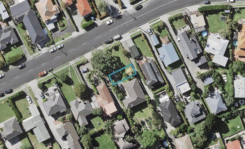 3/33 Williamson Avenue, Belmont, Auckland - Carousel 1