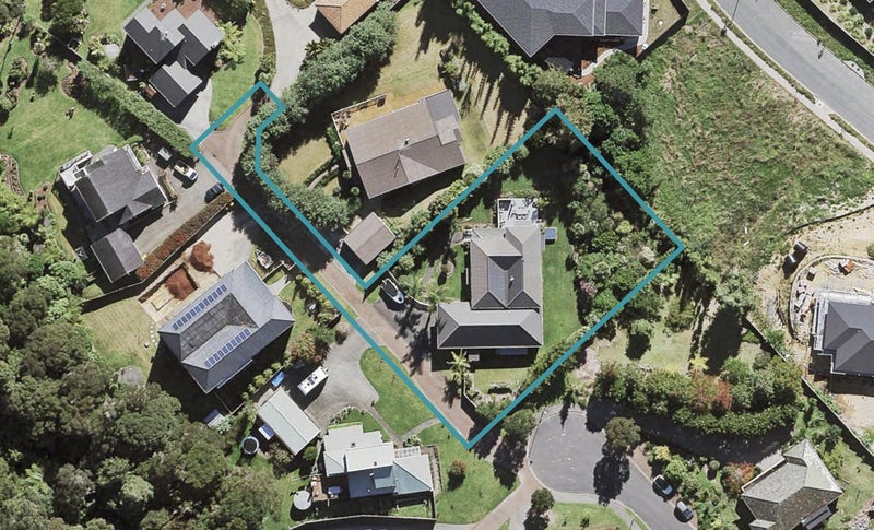 11 Eastvale Close, Greenhithe, Auckland - Carousel 1