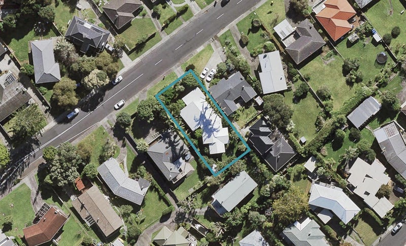 133 Moore Street, Hillcrest, Auckland - Carousel 1