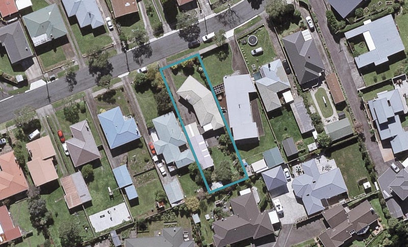 26 Turakina Street, Merrilands, New Plymouth - Carousel 1