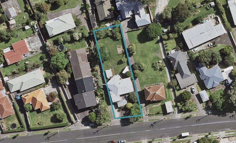 38 Grande Vue Road, Hillpark, Auckland - Carousel 1