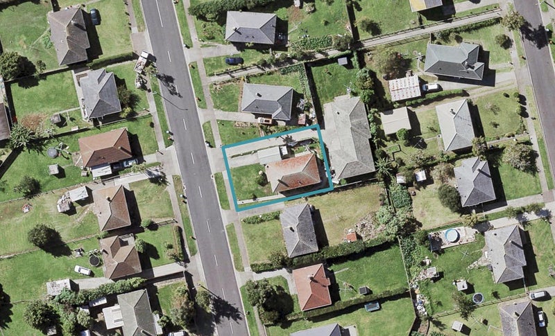 60 Farringdon Street, Glen Innes, Auckland - Carousel 1