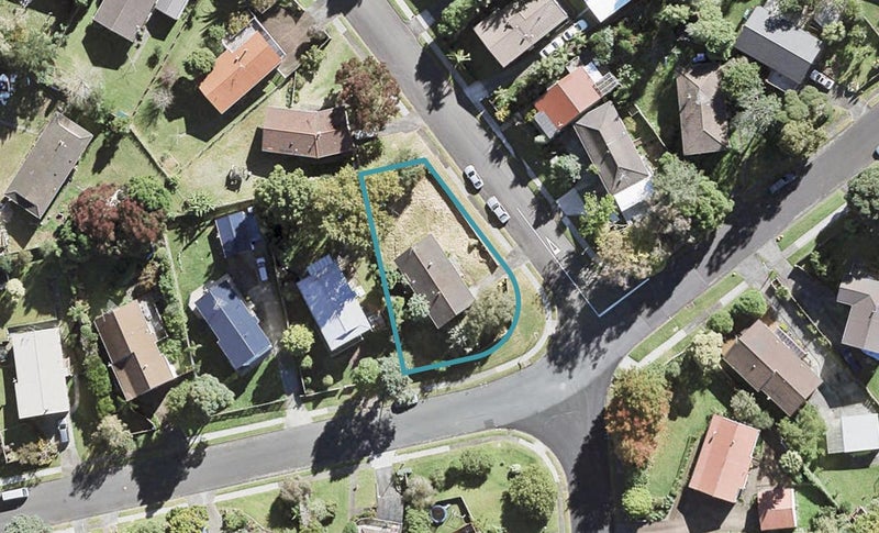 2 Cottam Grove, Northcross, Auckland - Carousel 1
