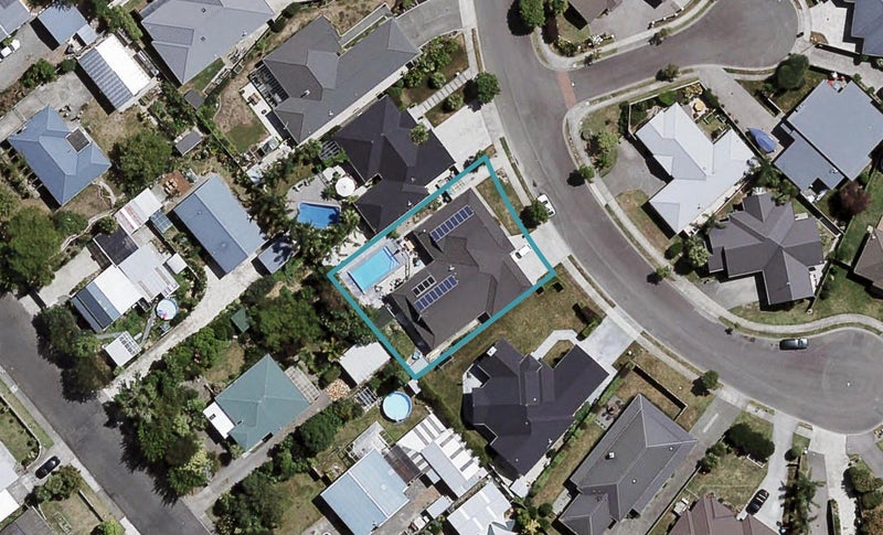 20 Delta Mews Place, Clive, Clive - Carousel 1