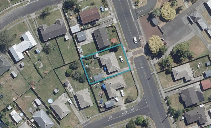 93 Heath Street, St Andrews, Hamilton - Carousel 1