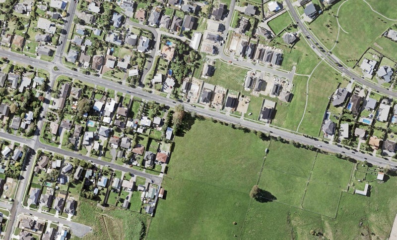 111 Beachlands Road, Beachlands, Auckland - Carousel 1