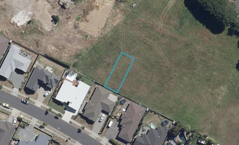 2/27 Maanihi Drive, Rototuna North, Hamilton - Carousel 1