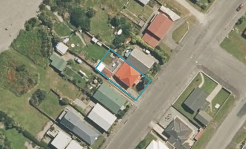 161 Revell Street, Hokitika - Carousel 1