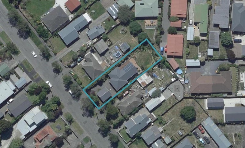 13 Pinewood Avenue, North New Brighton, Christchurch - Carousel 1
