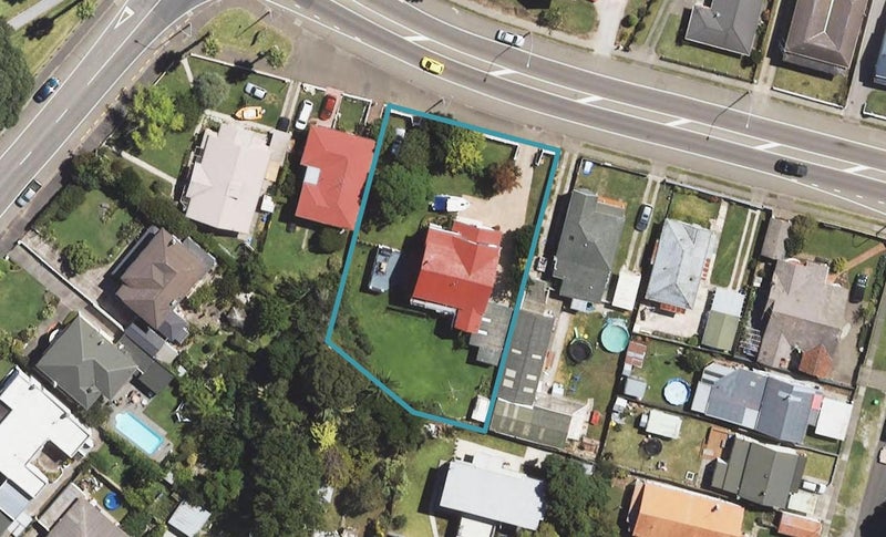 5 Rutene Road, Kaiti, Gisborne - Carousel 1