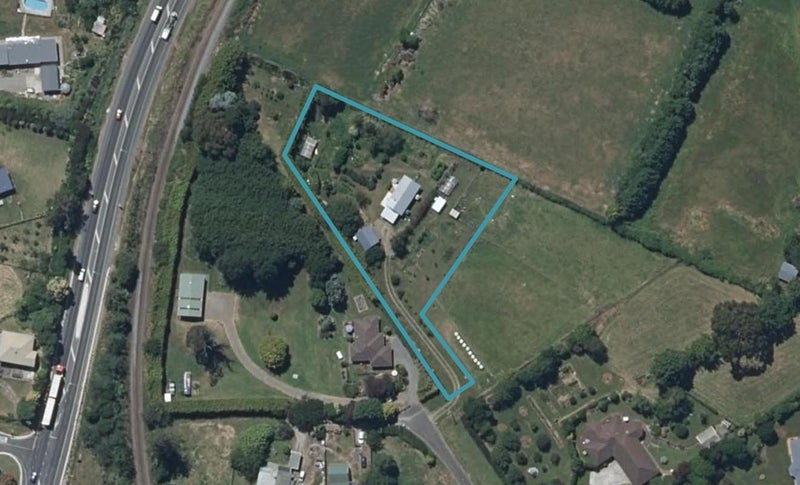 58 Railway Terrace, Ohau, Levin - Carousel 1