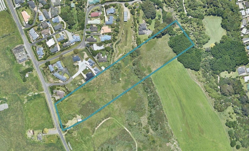 135 Kaitemako Road, Welcome Bay, Tauranga - Carousel 1