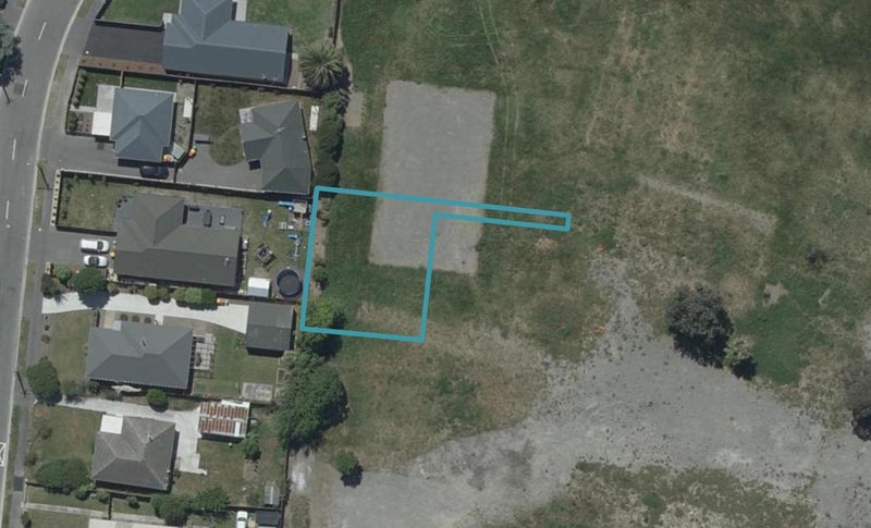 11 Freeville Place, New Brighton, Christchurch - Carousel 1