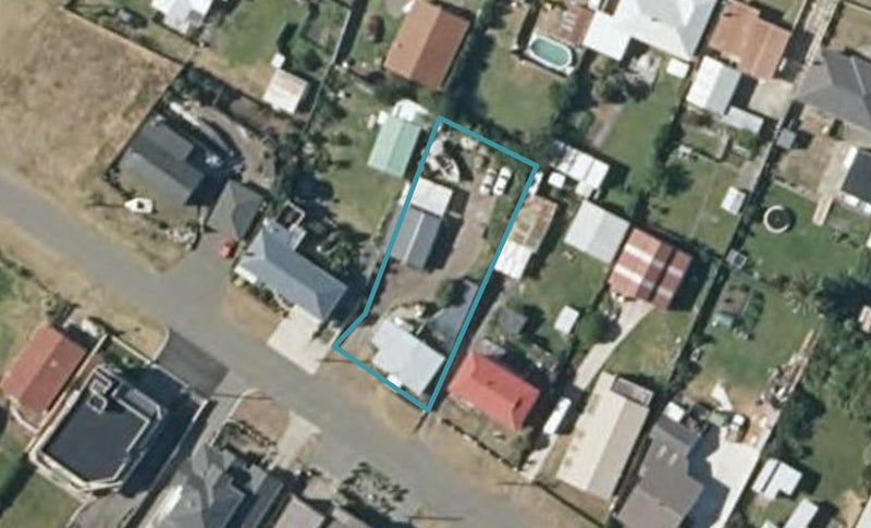 7 Roore Street, Foxton Beach, Foxton - Carousel 1