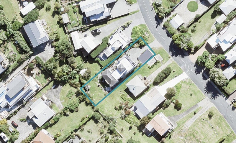 11 Gordon Craig Place, Algies Bay, Warkworth - Carousel 1