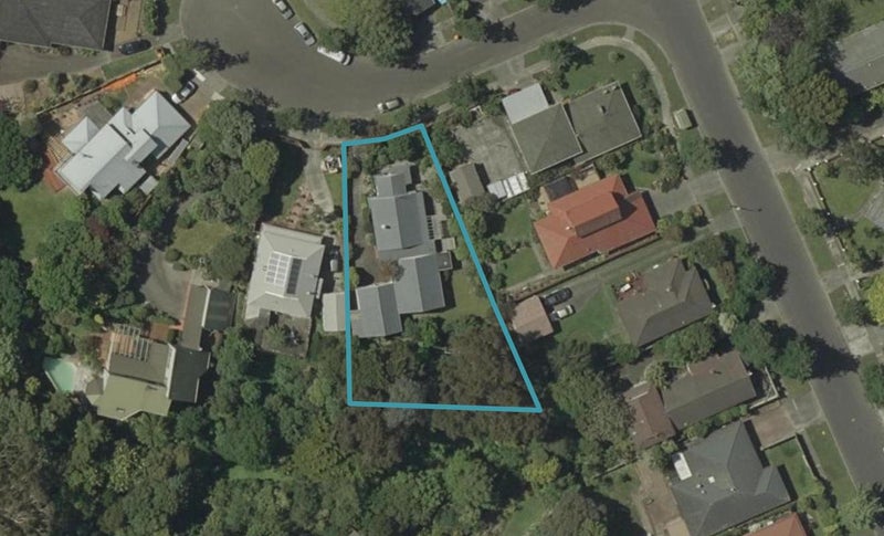 3 Guernsey Place, Fitzherbert, Palmerston North - Carousel 1