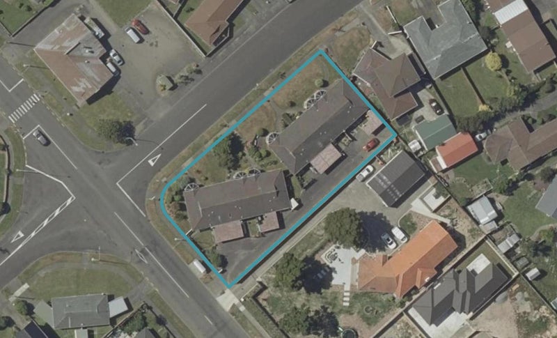 2 Herbert Avenue, Cloverlea, Palmerston North - Carousel 1