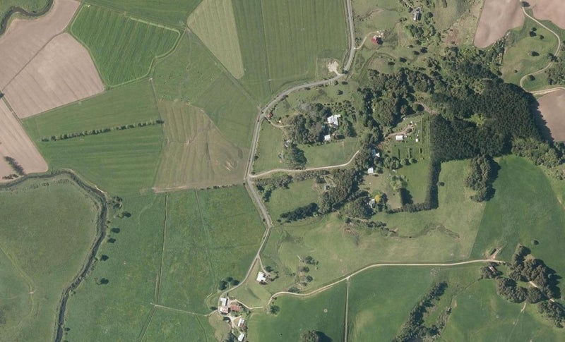 67 Davidson Road, Helensville, Helensville - Carousel 1