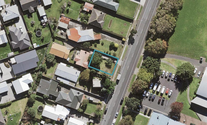 106A Mountain Road, Mangere Bridge, Auckland - Carousel 1