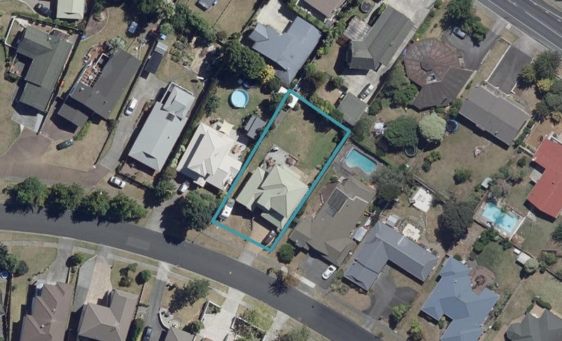 28 Western Heights Drive, Western Heights, Hamilton - Carousel 1