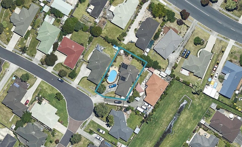 15 Evansbel Place, Papamoa Beach, Papamoa - Carousel 1